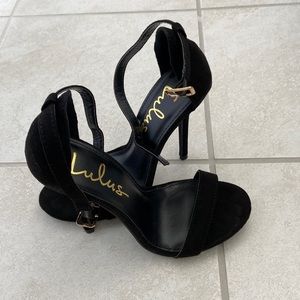 Black suede heels